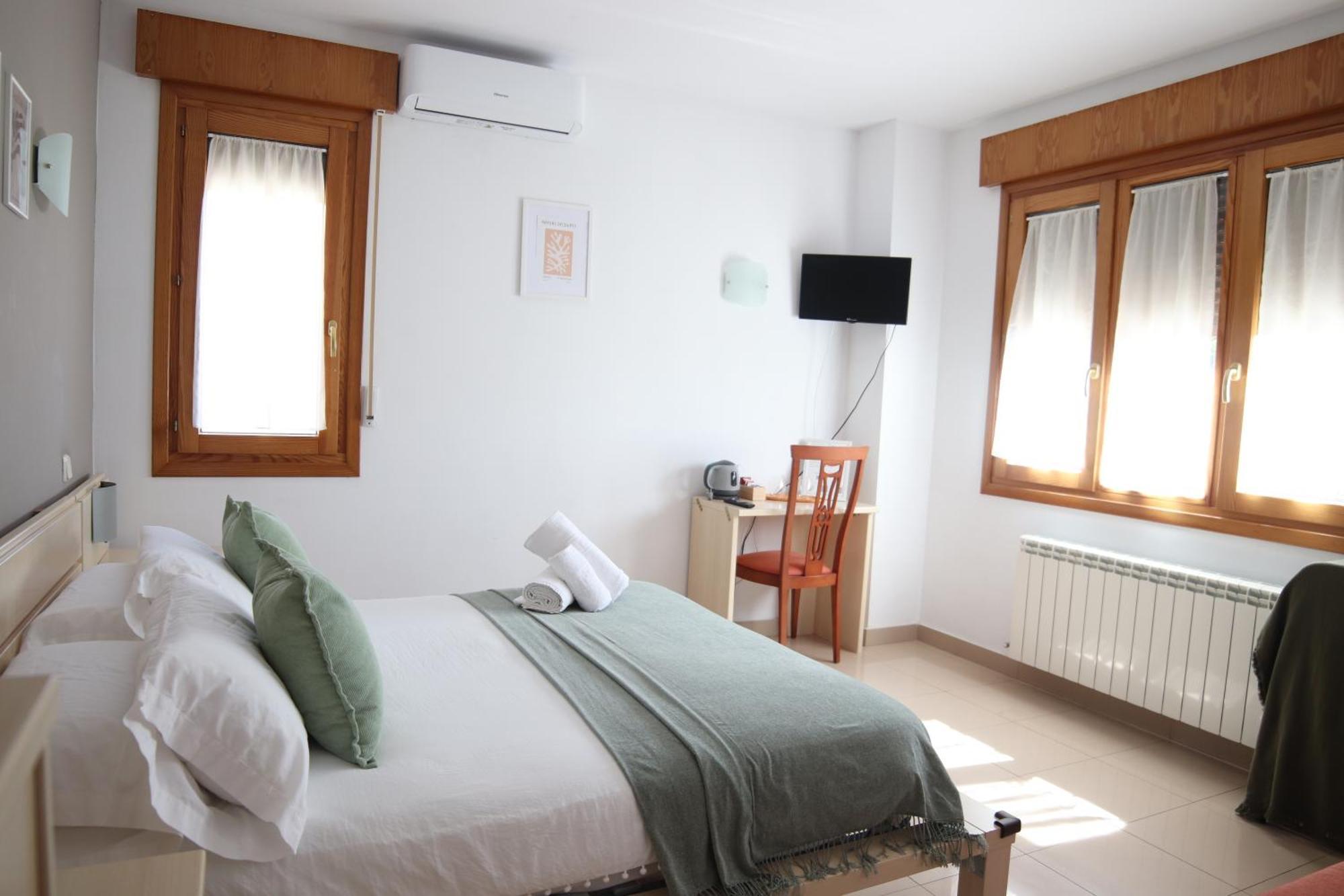 Hostal-Casa Rural Rosa-Nonna Siguenza Zimmer foto